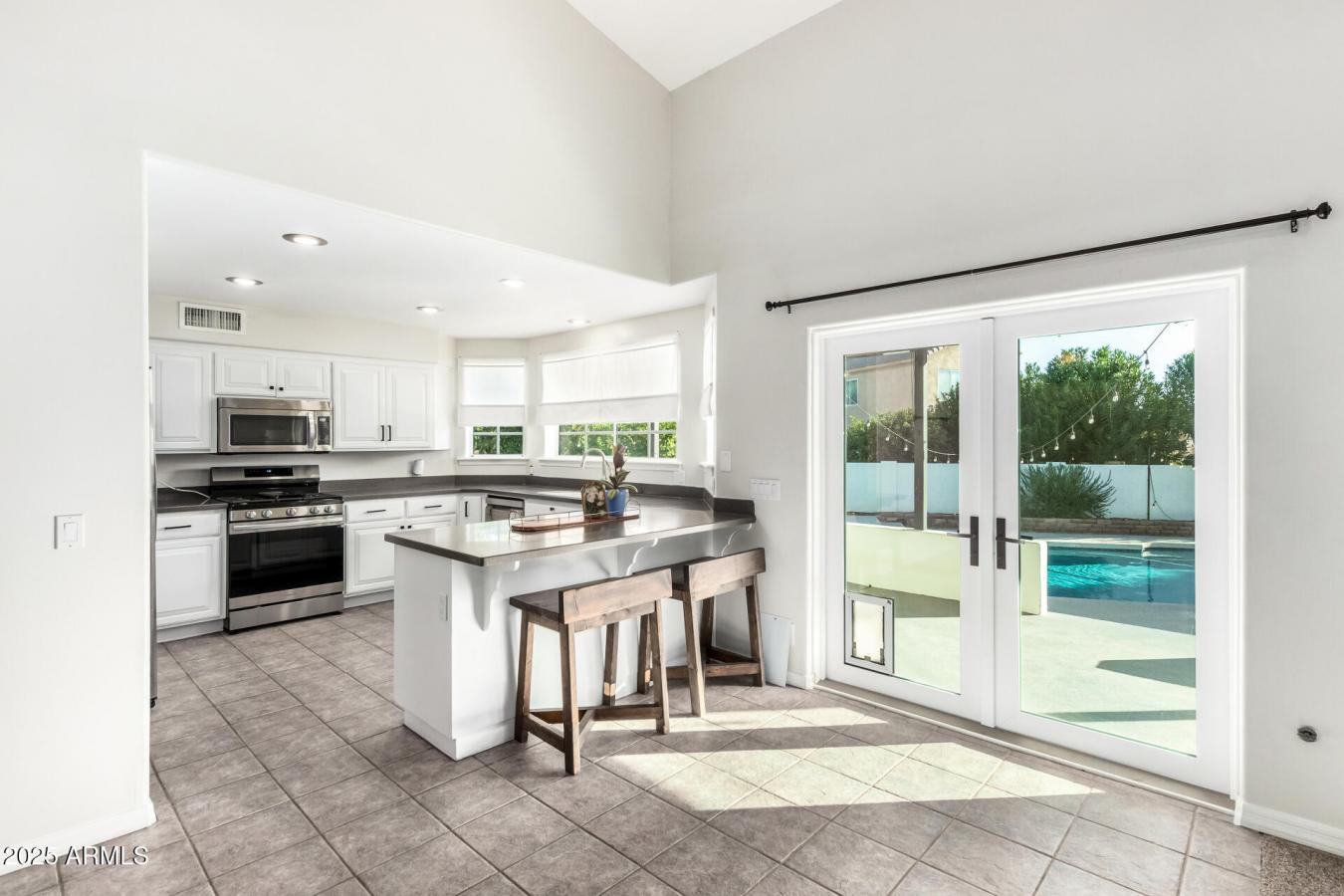 Mesa, Maricopa, 85213, United States, 6 Bedrooms Bedrooms, ,4 BathroomsBathrooms,Residential,For Sale,1962117