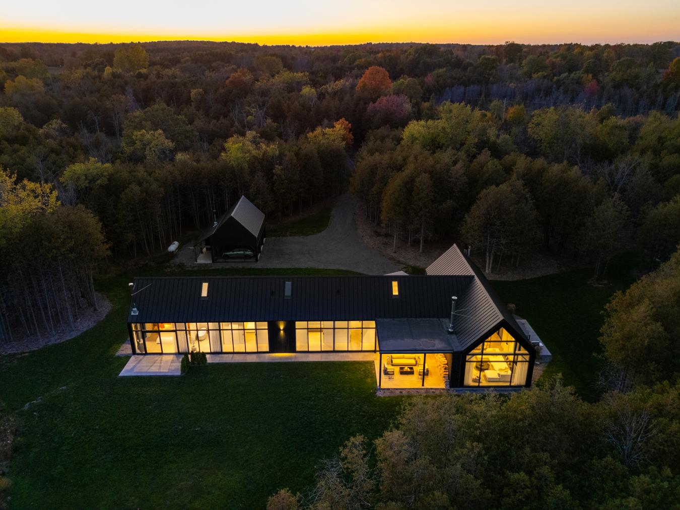 Stone Mills, Lennox & Addington, K0K 3G0, Canada, 4 Bedrooms Bedrooms, ,2 BathroomsBathrooms,Residential,For Sale,1962110