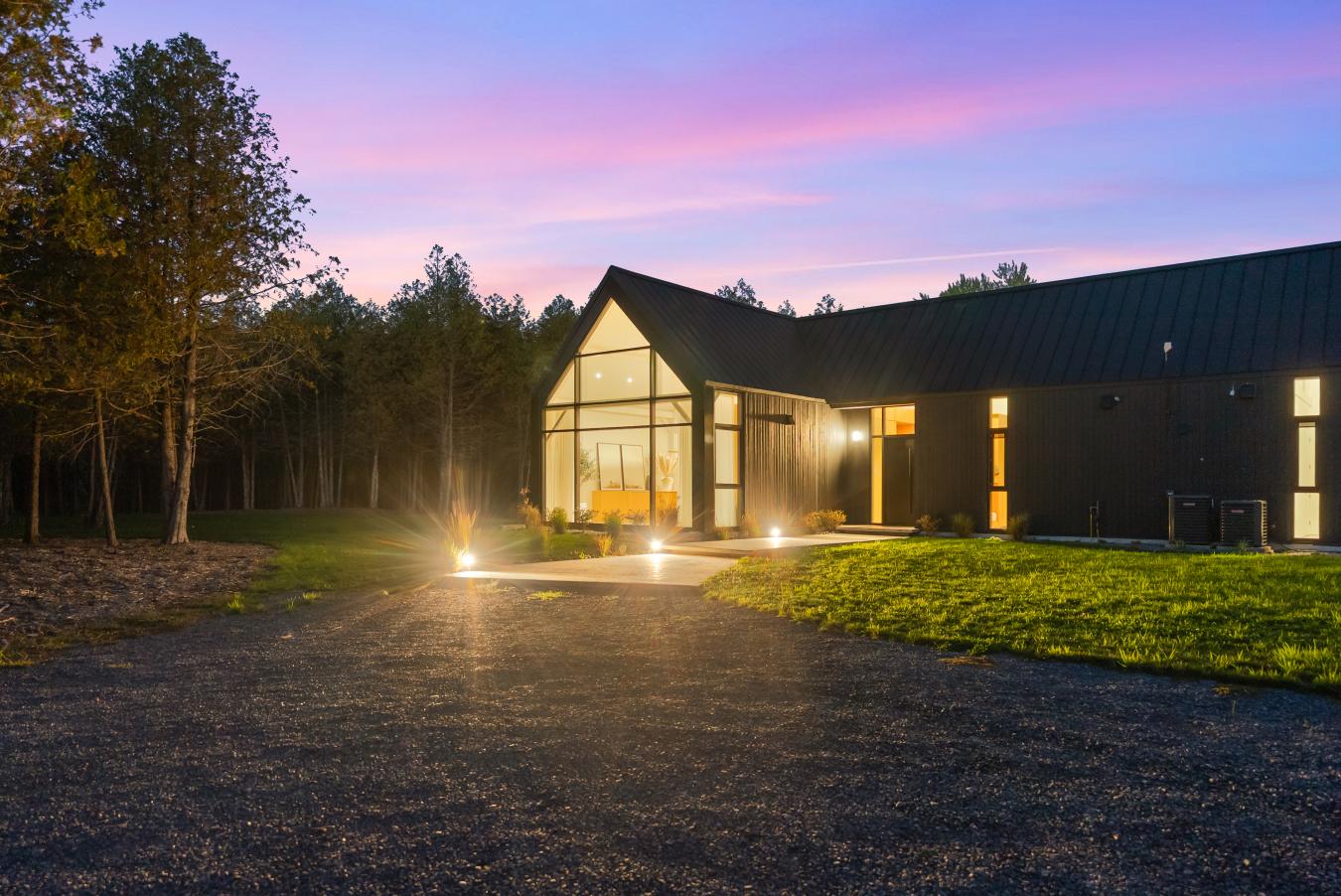 Stone Mills, Lennox & Addington, K0K 3G0, Canada, 4 Bedrooms Bedrooms, ,2 BathroomsBathrooms,Residential,For Sale,1962110