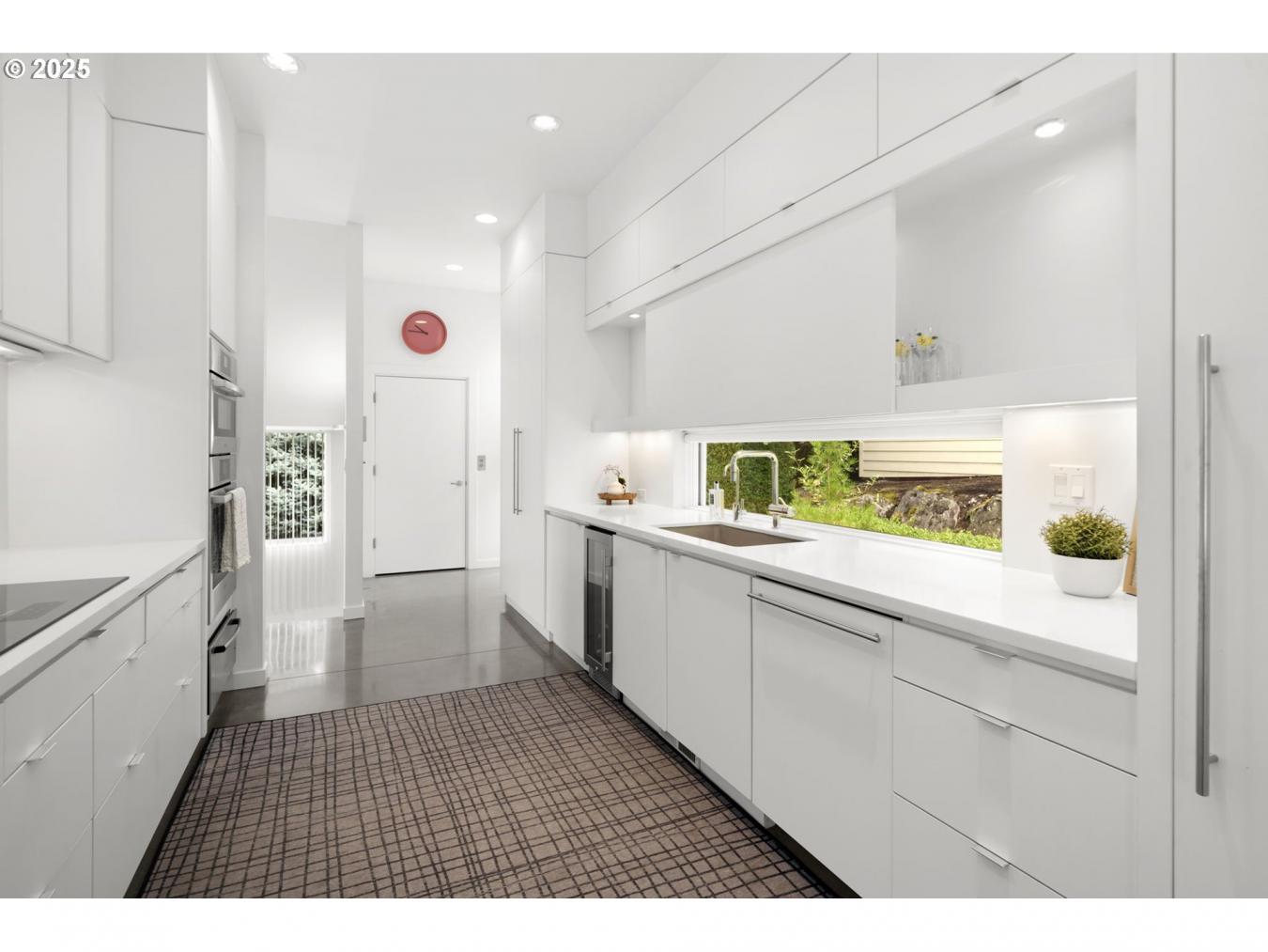 Vancouver, Clark, 98685, United States, 5 Bedrooms Bedrooms, ,4 BathroomsBathrooms,Residential,For Sale,1962109