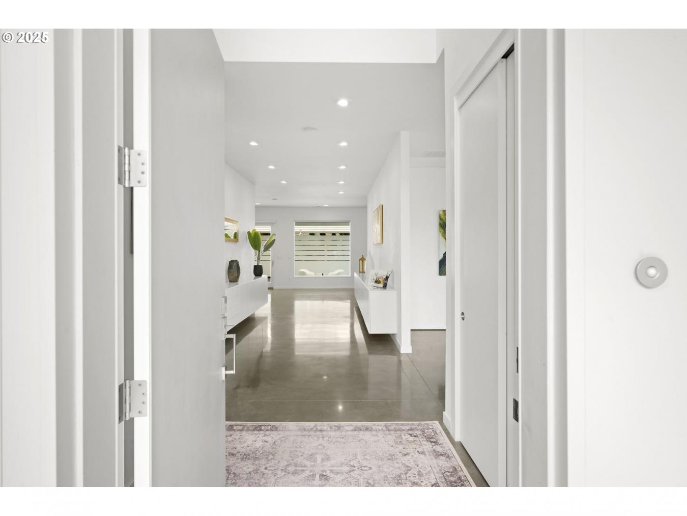 Vancouver, Clark, 98685, United States, 5 Bedrooms Bedrooms, ,4 BathroomsBathrooms,Residential,For Sale,1962109