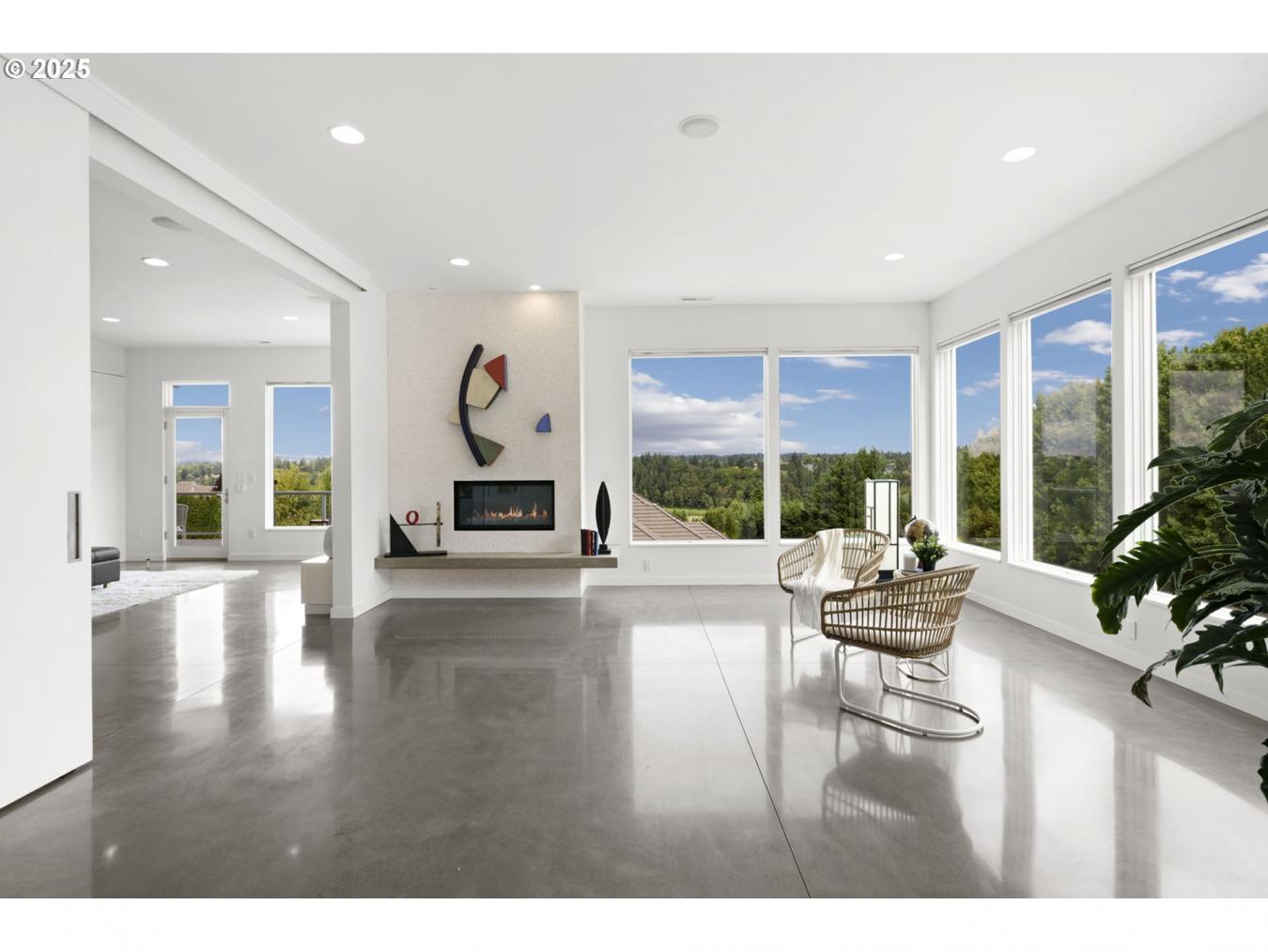 Vancouver, Clark, 98685, United States, 5 Bedrooms Bedrooms, ,4 BathroomsBathrooms,Residential,For Sale,1962109