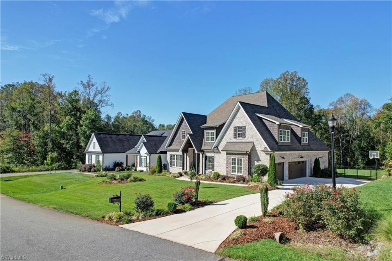 Greensboro, Guilford, 27455, United States, 3 Bedrooms Bedrooms, ,4 BathroomsBathrooms,Residential,For Sale,1962106