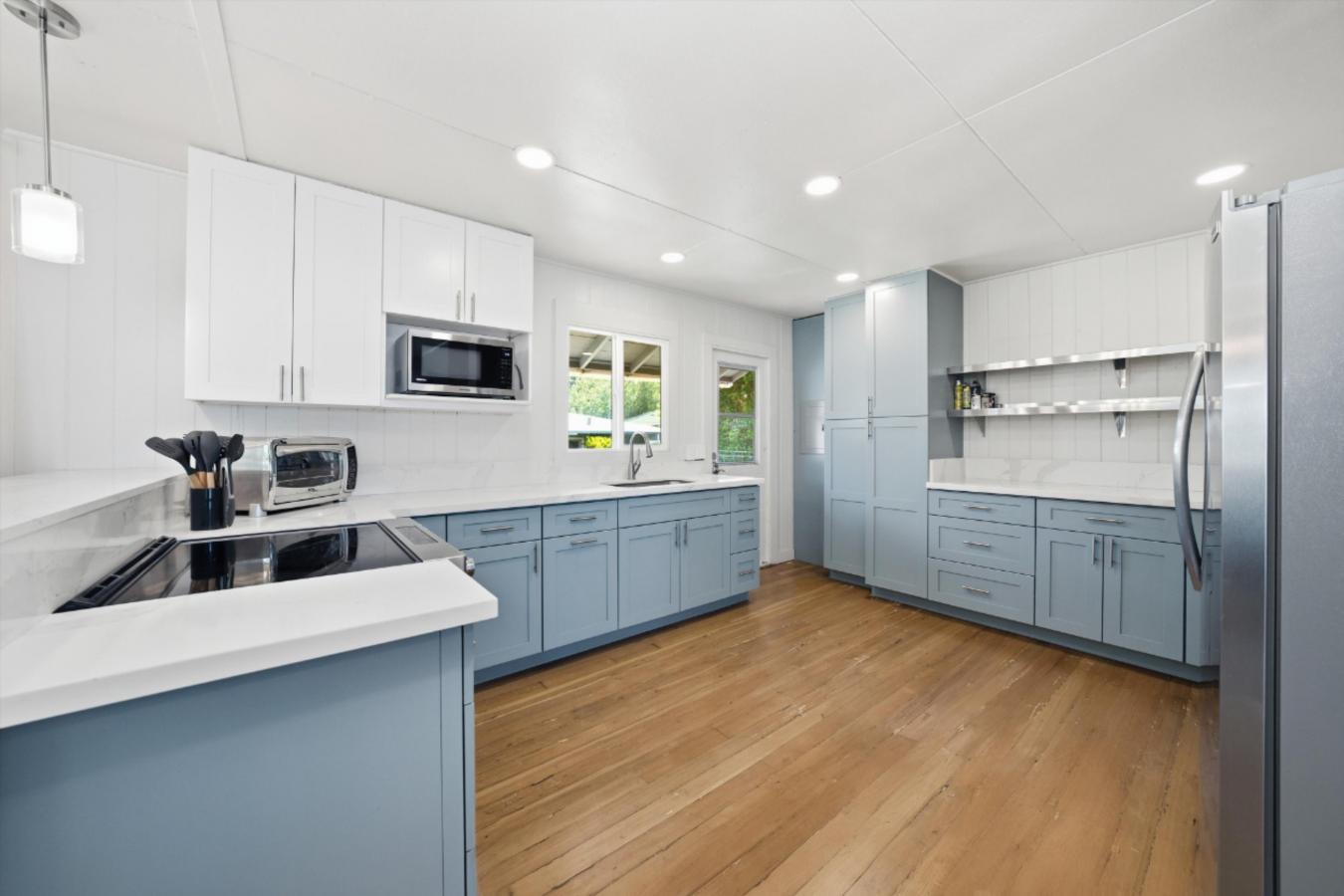 Honolulu, Honolulu, 96791, United States, 2 Bedrooms Bedrooms, ,1 BathroomBathrooms,Residential,For Sale,1967474