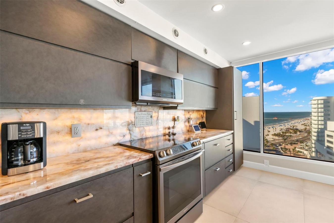 CLEARWATER BEACH, Pinellas, 33767, United States, 3 Bedrooms Bedrooms, ,3 BathroomsBathrooms,Residential,For Sale,1962104