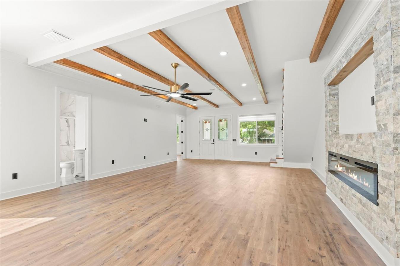 SAFETY HARBOR, Pinellas, 34695, United States, 4 Bedrooms Bedrooms, ,2 BathroomsBathrooms,Residential,For Sale,1962103