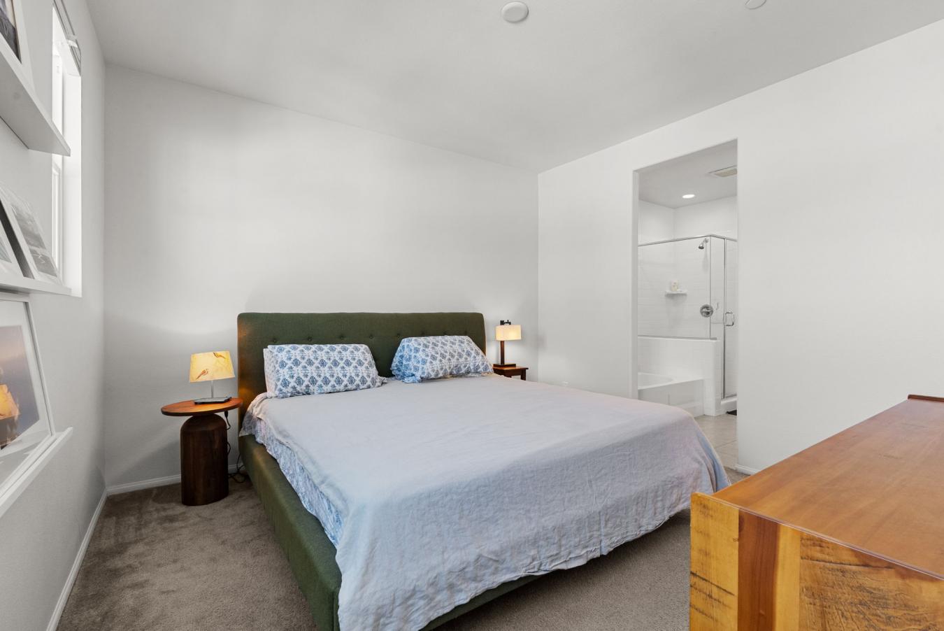 Camarillo, California, 93010, United States, 4 Bedrooms Bedrooms, ,3 BathroomsBathrooms,Residential,For Sale,1962102