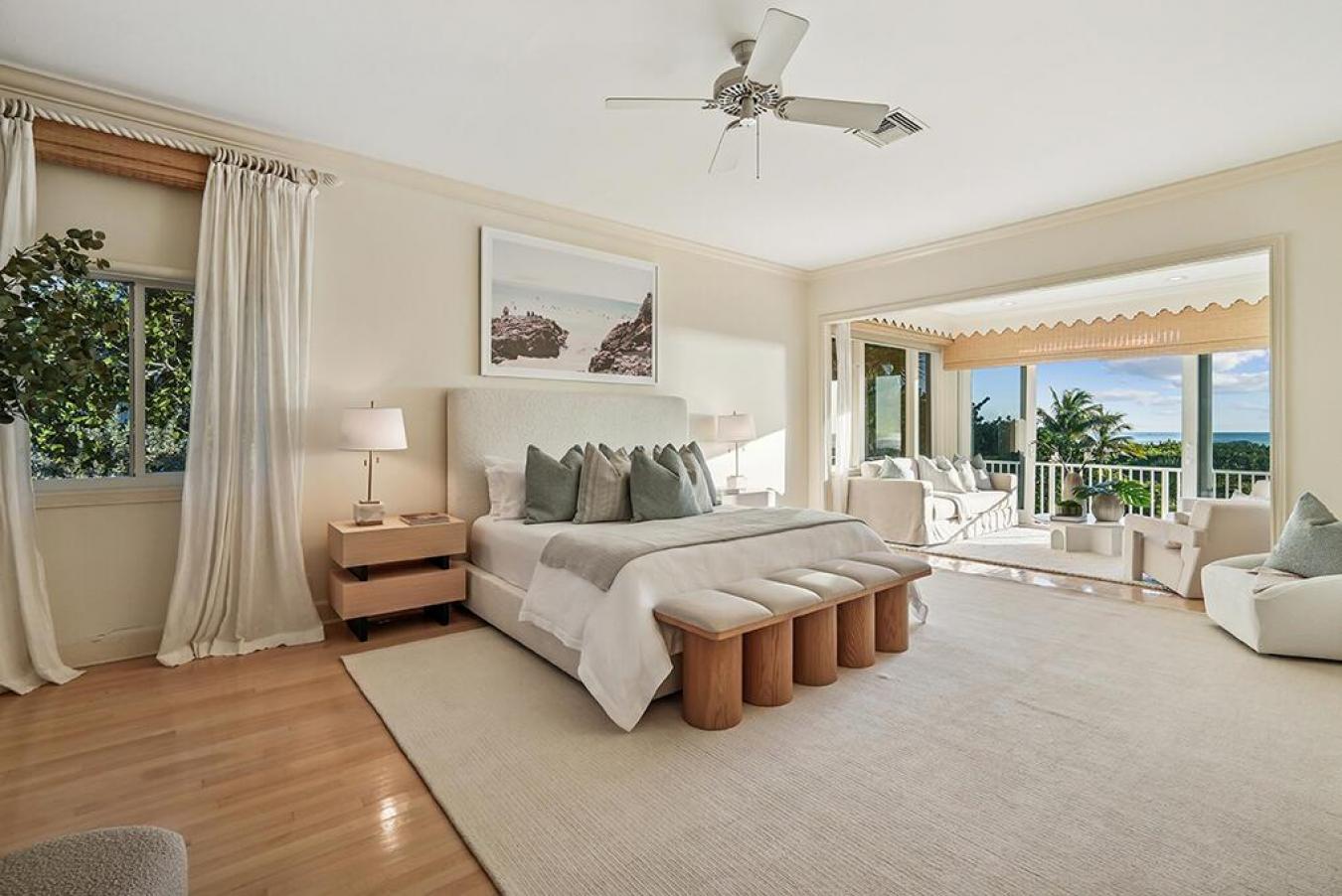 Palm Beach, Florida, 33480, United States, 6 Bedrooms Bedrooms, ,7 BathroomsBathrooms,Residential,For Sale,1962100