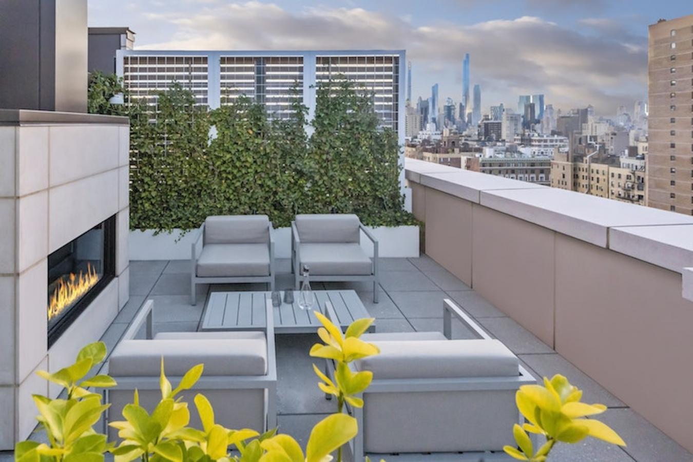 New York, New York, 10028, United States, 5 Bedrooms Bedrooms, ,5 BathroomsBathrooms,Residential,For Sale,1962095