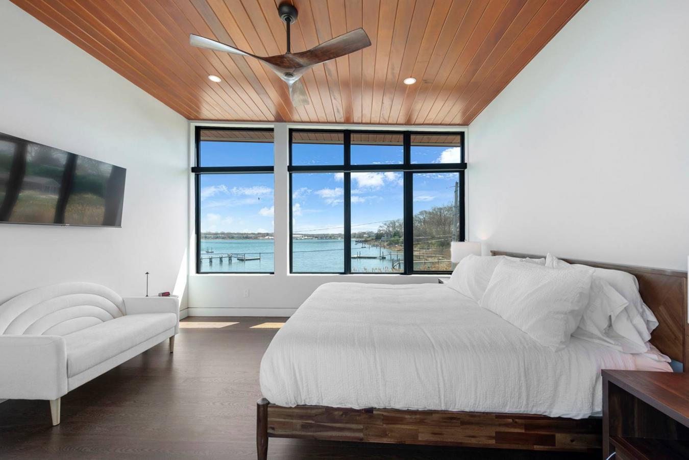 Sag Harbor, New York, 11963, United States, 5 Bedrooms Bedrooms, ,5 BathroomsBathrooms,Residential,For Sale,1962091