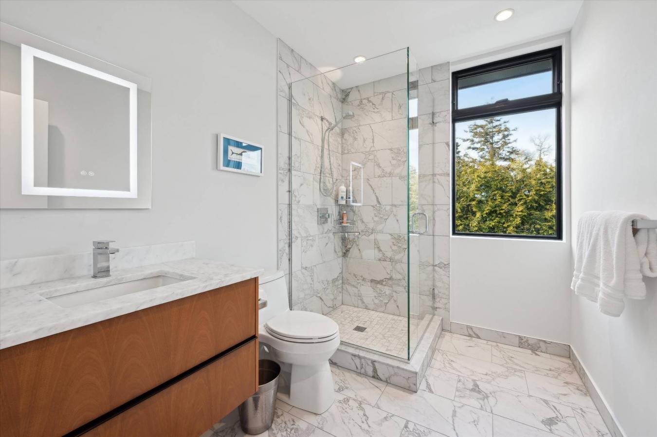 Sag Harbor, New York, 11963, United States, 5 Bedrooms Bedrooms, ,5 BathroomsBathrooms,Residential,For Sale,1962091