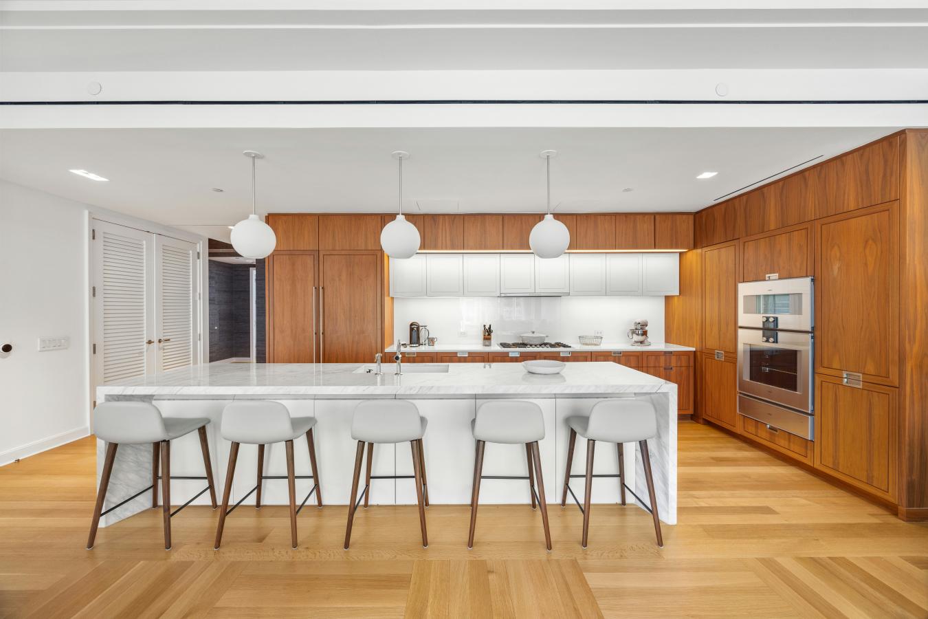 New York, New York, 10028, United States, 3 Bedrooms Bedrooms, ,3 BathroomsBathrooms,Residential,For Sale,1962089