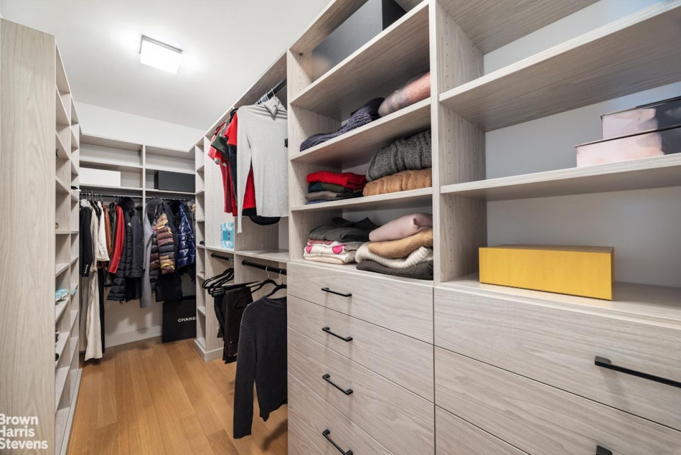 New York, New York, 10028, United States, 3 Bedrooms Bedrooms, ,3 BathroomsBathrooms,Residential,For Sale,1962089