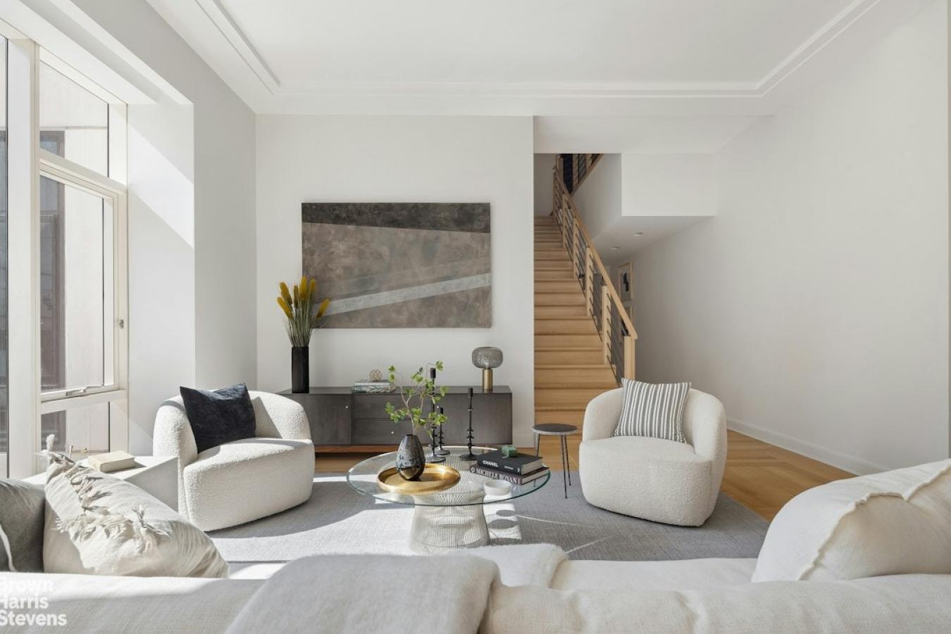 New York, New York, 10028, United States, 3 Bedrooms Bedrooms, ,3 BathroomsBathrooms,Residential,For Sale,1962088