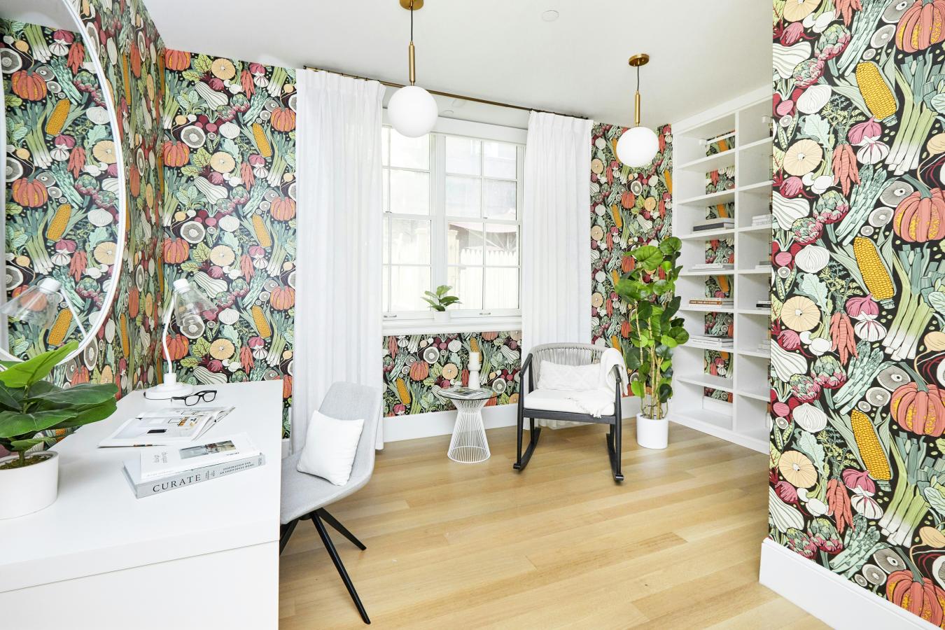 Greenpoint, New York, 11222, United States, 4 Bedrooms Bedrooms, ,3 BathroomsBathrooms,Residential,For Sale,1962087