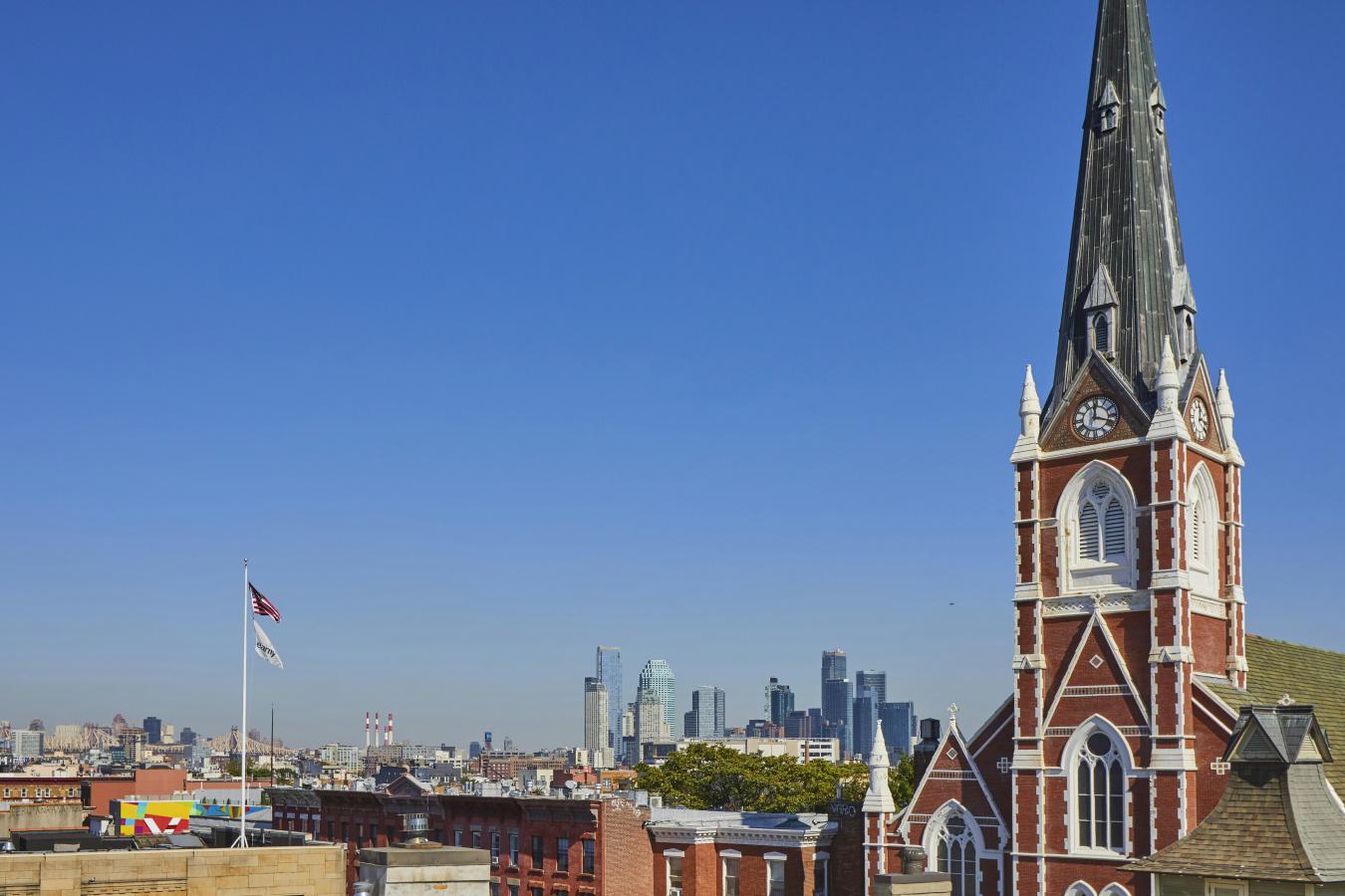 Greenpoint, New York, 11222, United States, 4 Bedrooms Bedrooms, ,3 BathroomsBathrooms,Residential,For Sale,1962087