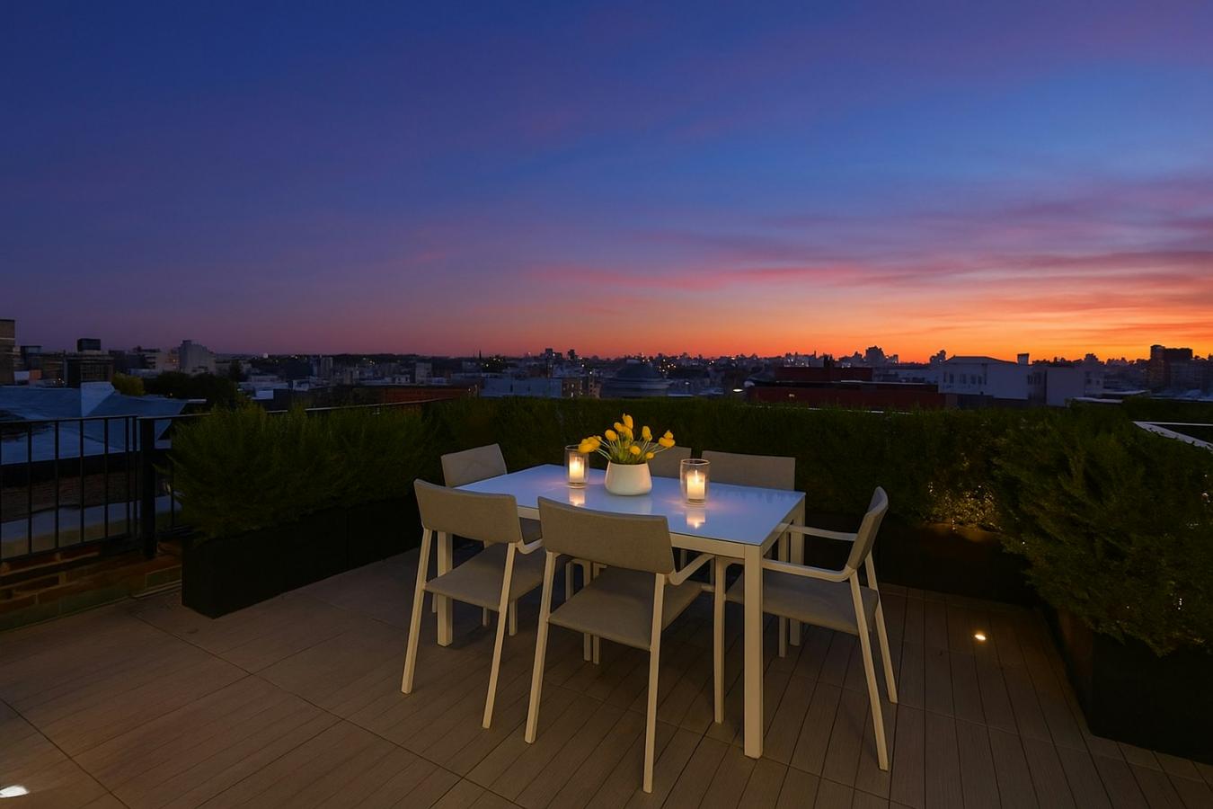 Greenpoint, New York, 11222, United States, 4 Bedrooms Bedrooms, ,3 BathroomsBathrooms,Residential,For Sale,1962087
