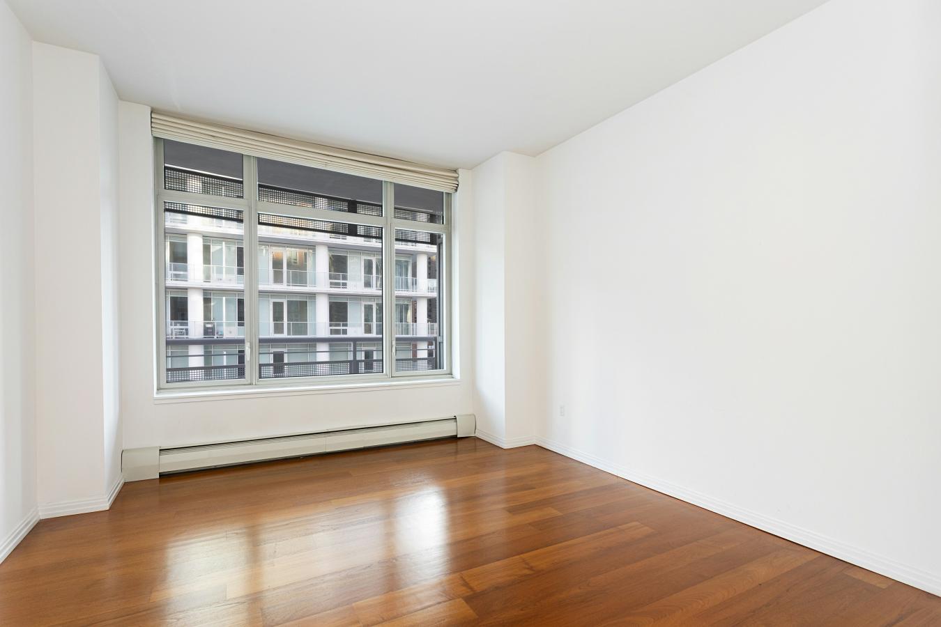 New York, New York, 10022, United States, 2 Bedrooms Bedrooms, ,2 BathroomsBathrooms,Residential,For Sale,1962078
