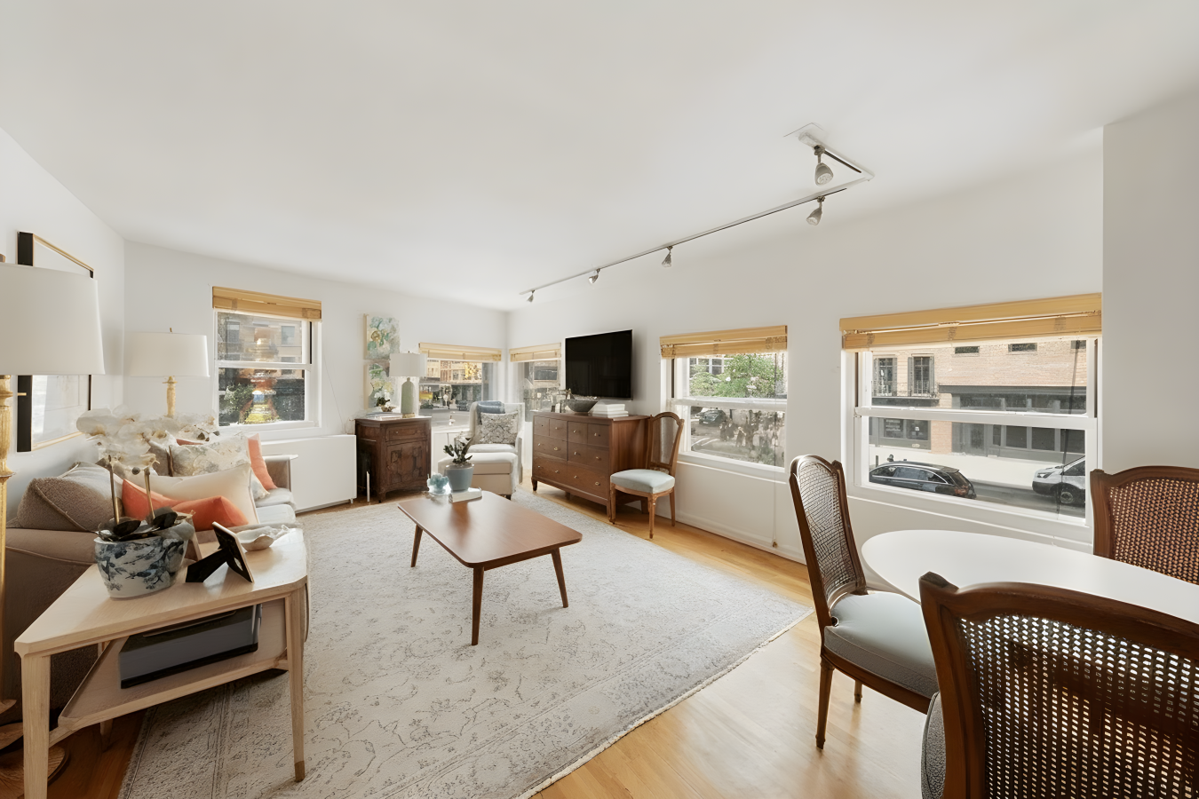 West Village, New York, 10014, United States, 1 Bedroom Bedrooms, ,1 BathroomBathrooms,Residential,For Sale,1962063
