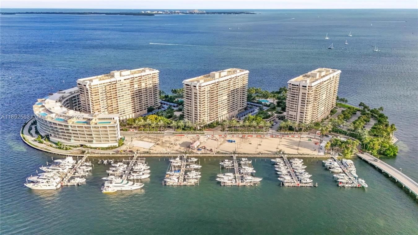 Miami, Florida, 33133, United States, 2 Bedrooms Bedrooms, ,2 BathroomsBathrooms,Residential,For Sale,1996689