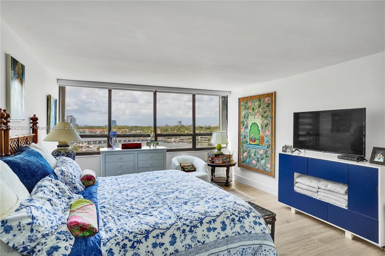 Miami, Florida, 33133, United States, 2 Bedrooms Bedrooms, ,2 BathroomsBathrooms,Residential,For Sale,1996689