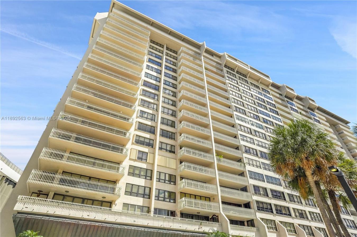 Miami, Florida, 33133, United States, 2 Bedrooms Bedrooms, ,2 BathroomsBathrooms,Residential,For Sale,1996689