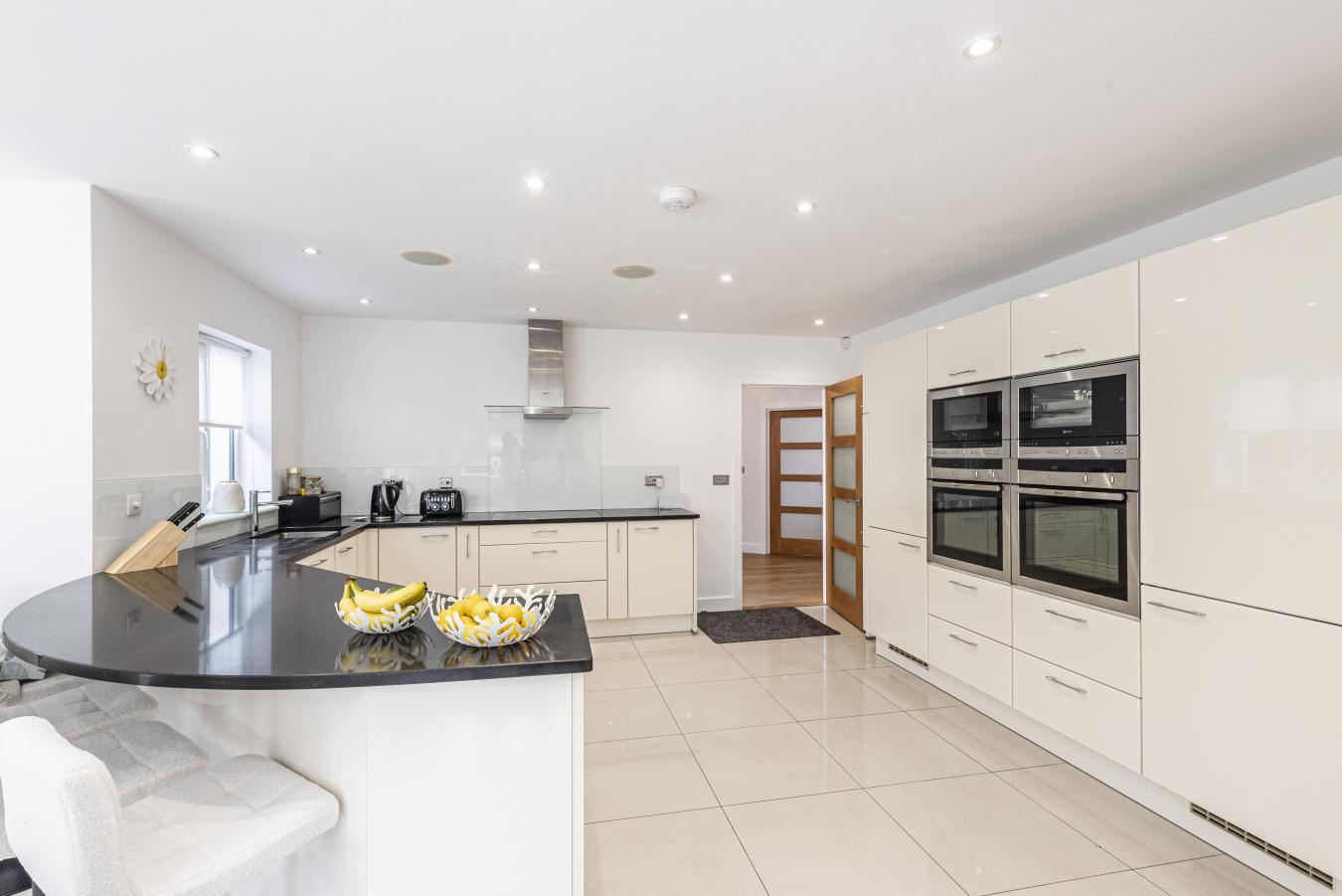 Wirral Peninsula, CH60 6RW, United Kingdom, 5 Bedrooms Bedrooms, ,5 BathroomsBathrooms,Residential,For Sale,1963362