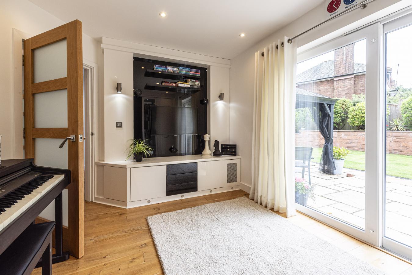 Wirral Peninsula, CH60 6RW, United Kingdom, 5 Bedrooms Bedrooms, ,5 BathroomsBathrooms,Residential,For Sale,1963362