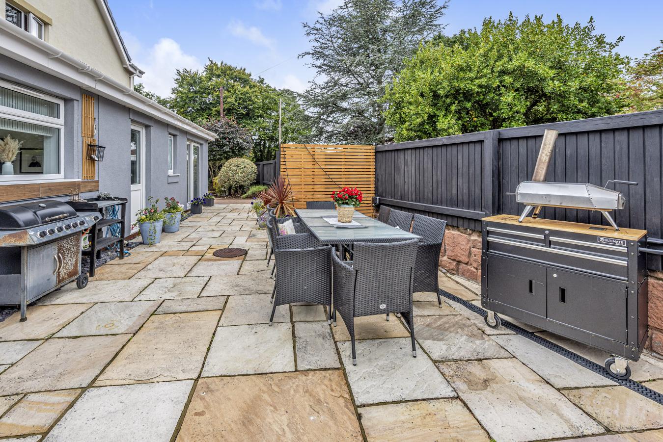 Wirral Peninsula, CH60 6RW, United Kingdom, 5 Bedrooms Bedrooms, ,5 BathroomsBathrooms,Residential,For Sale,1963362