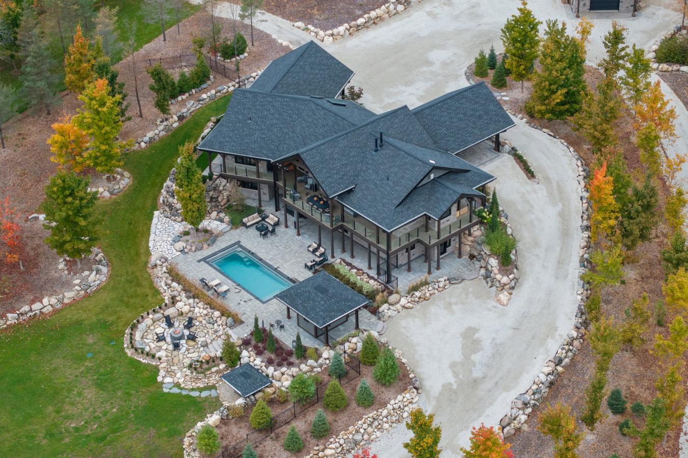 Kimberley, Grey County, N0C 1G0, Canada, ,4 BathroomsBathrooms,Residential,For Sale,1962061