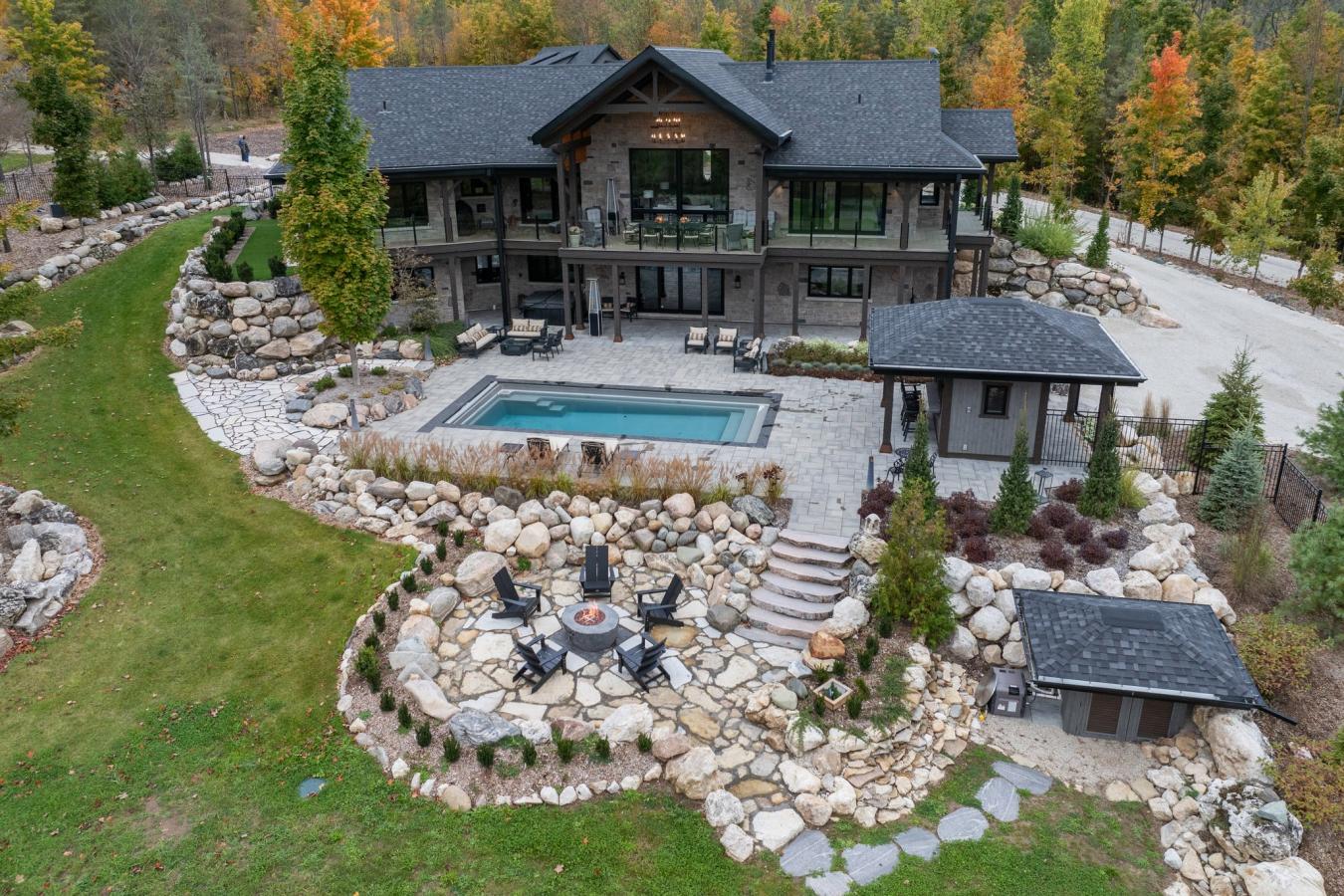 Kimberley, Grey County, N0C 1G0, Canada, ,4 BathroomsBathrooms,Residential,For Sale,1962061