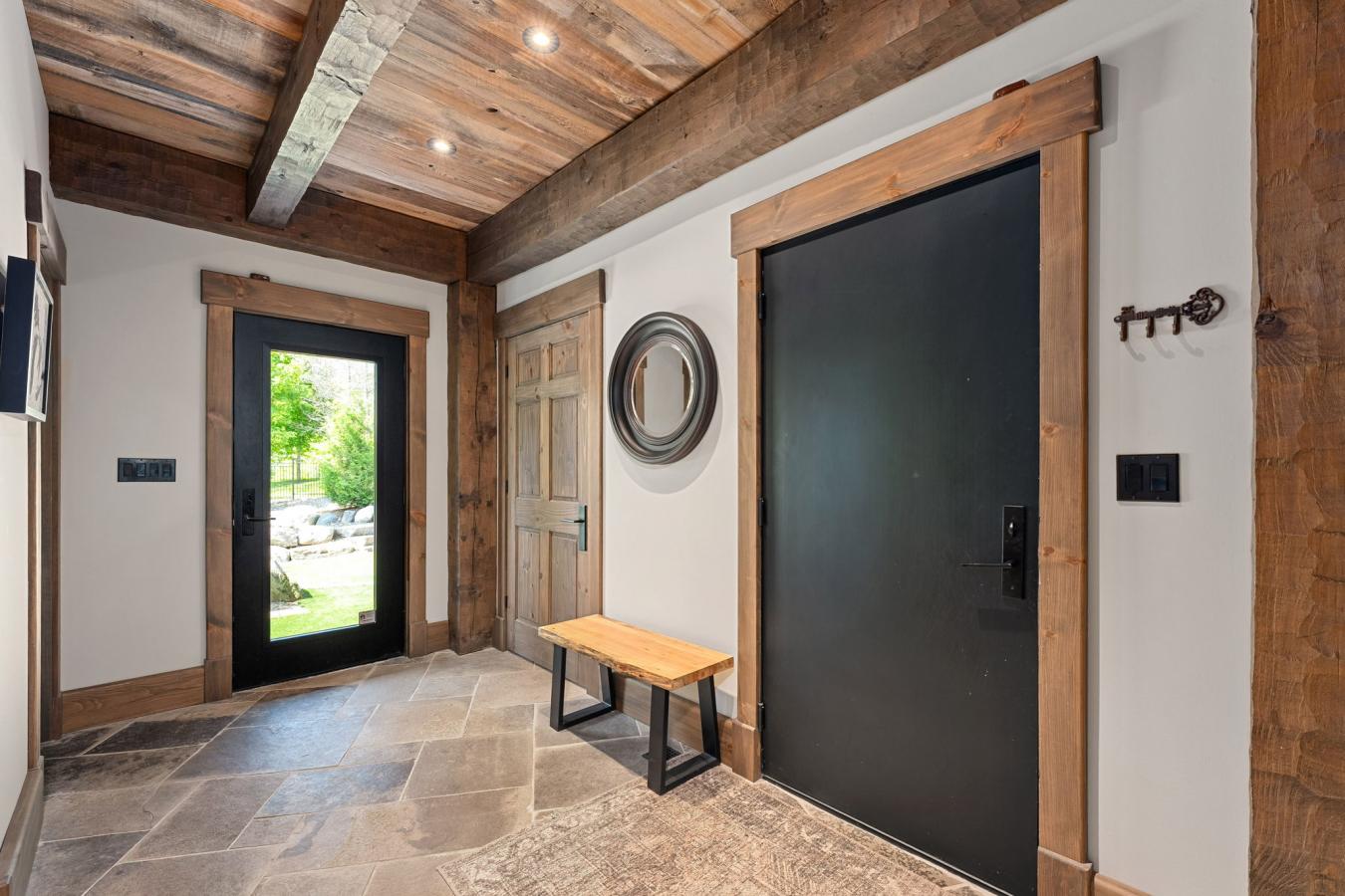 Kimberley, Grey County, N0C 1G0, Canada, ,4 BathroomsBathrooms,Residential,For Sale,1962061