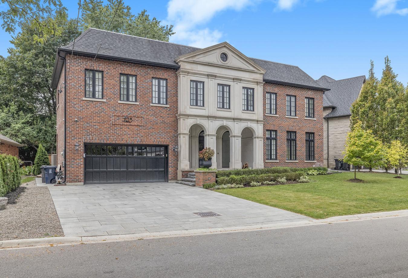 Toronto, ON, M3H 1E2, Canada, 5 Bedrooms Bedrooms, ,6 BathroomsBathrooms,Residential,For Sale,1962067 Toronto, ON, M3H 1E2, Canada, 5 Bedrooms Bedrooms, ,6 BathroomsBathrooms,Residential,For Sale,1962067