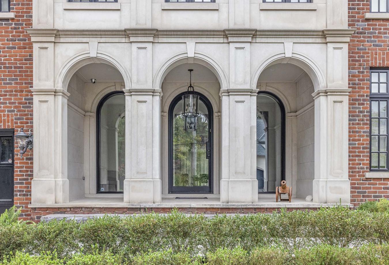 Toronto, ON, M3H 1E2, Canada, 5 Bedrooms Bedrooms, ,6 BathroomsBathrooms,Residential,For Sale,1962067