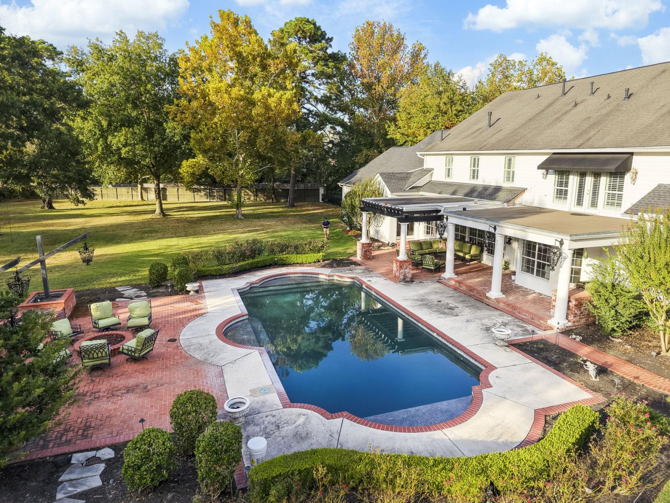 Tomball, Harris, 77375, United States, 7 Bedrooms Bedrooms, ,7 BathroomsBathrooms,Residential,For Sale,1962052