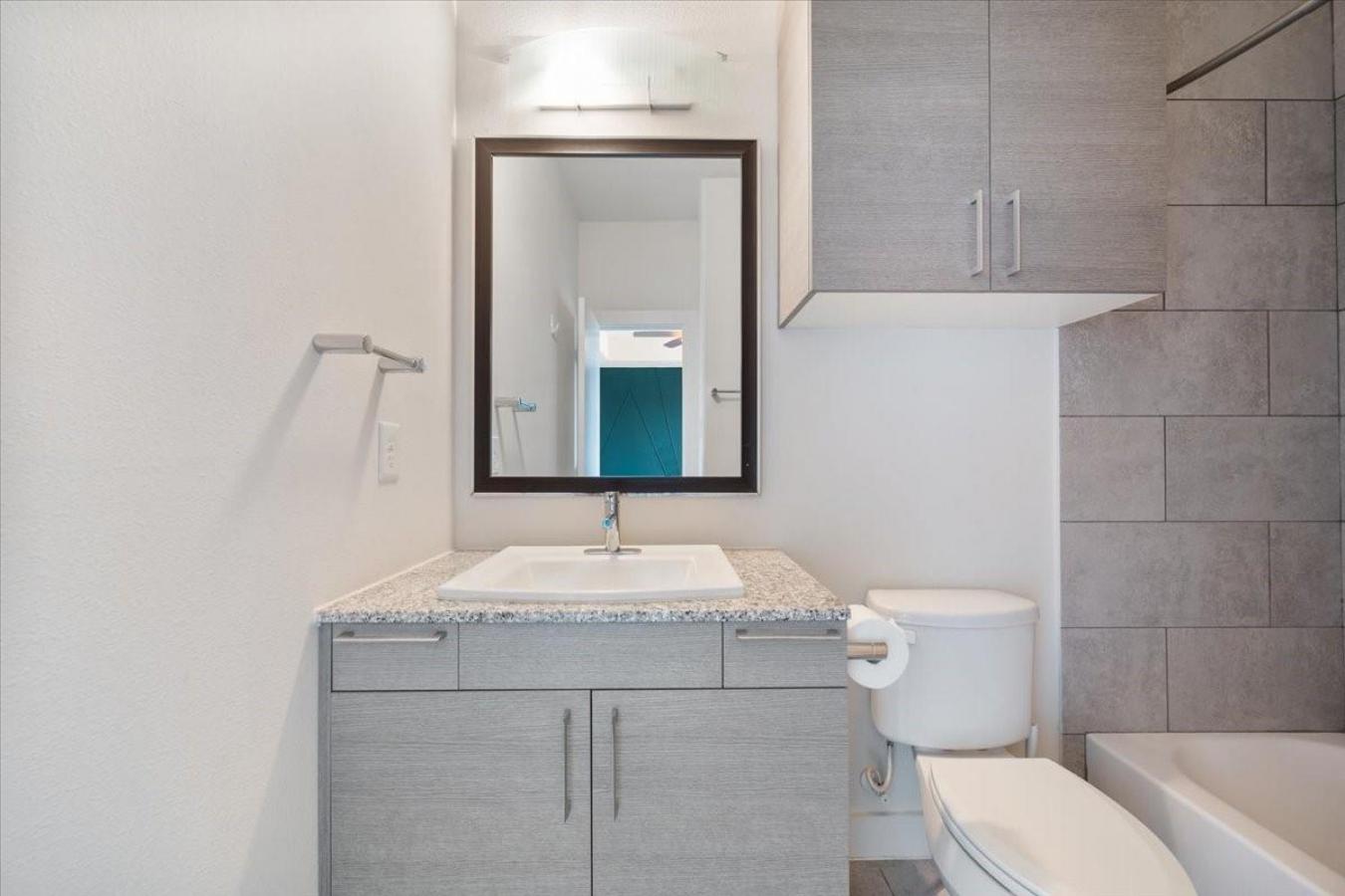 Houston, Harris, 77008, United States, 3 Bedrooms Bedrooms, ,3 BathroomsBathrooms,Residential,For Sale,1962055