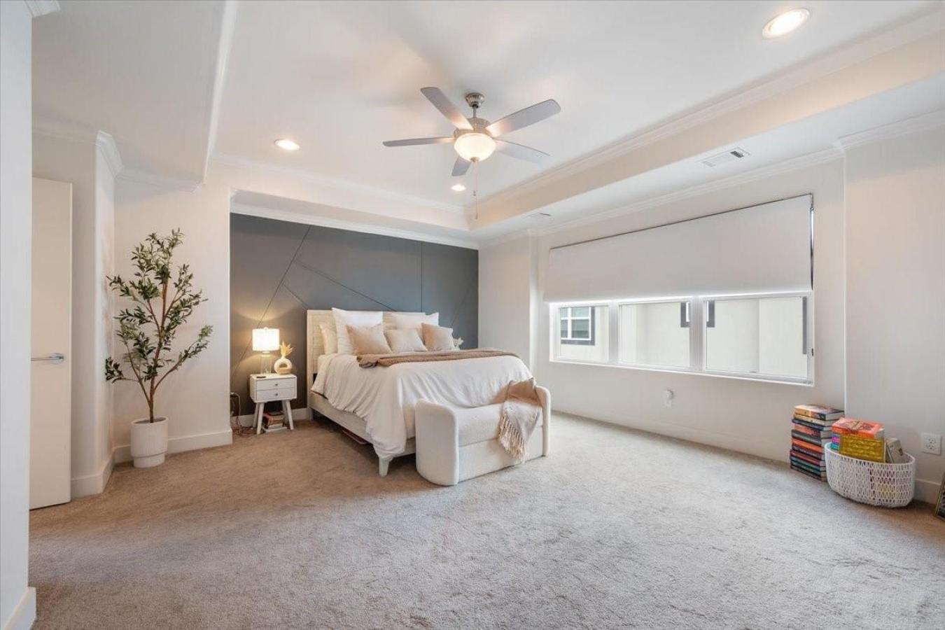 Houston, Harris, 77008, United States, 3 Bedrooms Bedrooms, ,3 BathroomsBathrooms,Residential,For Sale,1962055