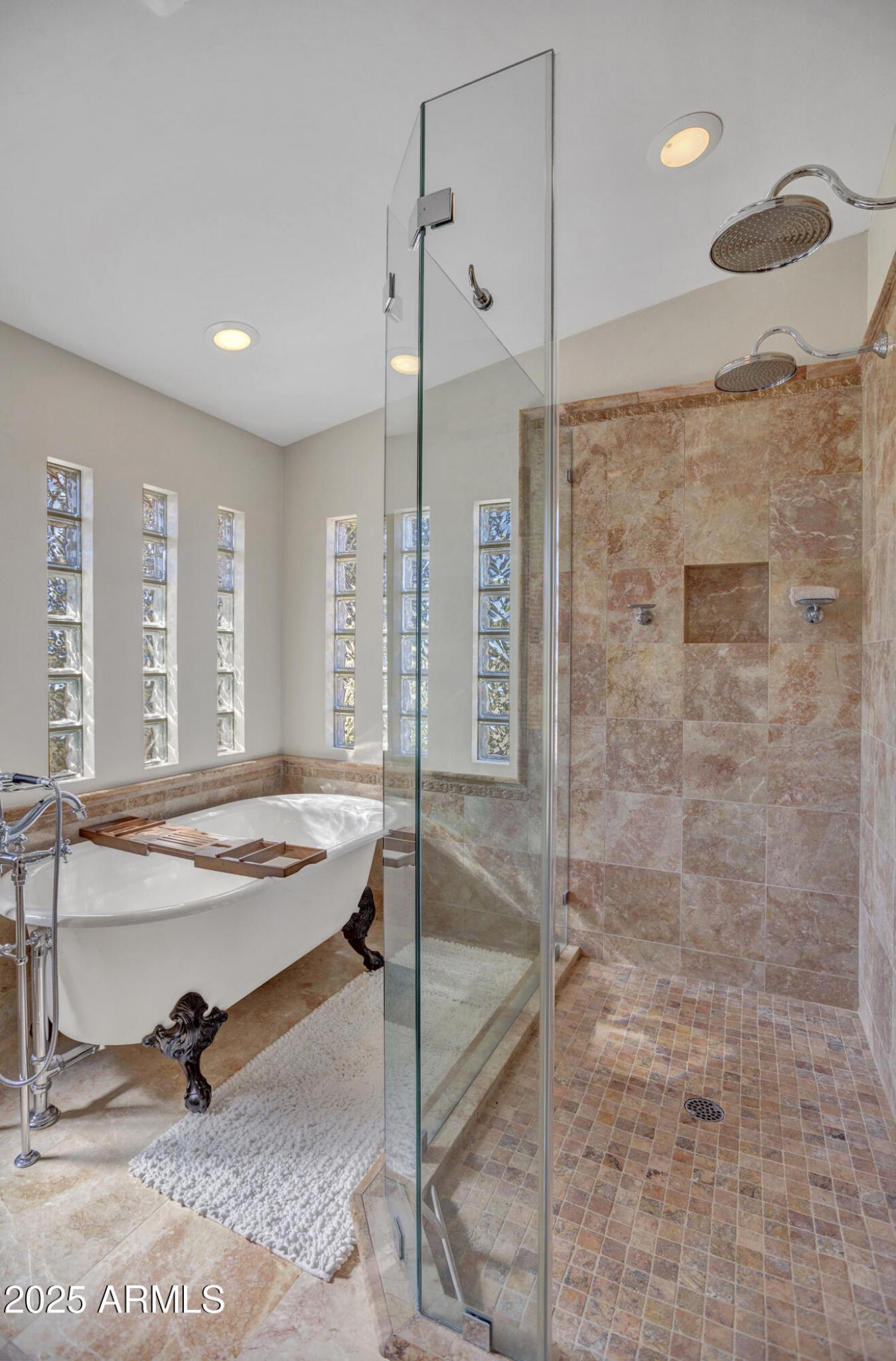 Sedona, Yavapai, 86351, United States, 3 Bedrooms Bedrooms, ,Residential,For Sale,1962054