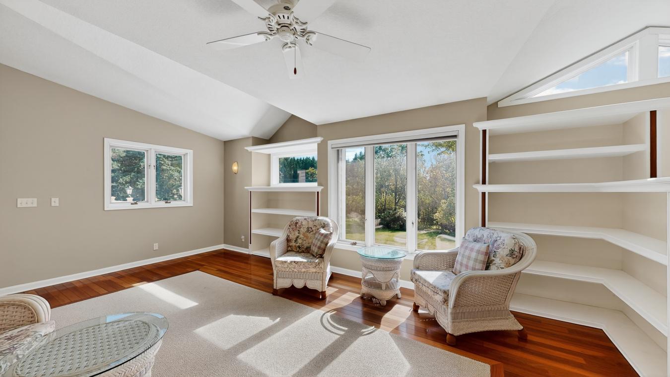 Rochester, Olmsted, 55901, United States, 4 Bedrooms Bedrooms, ,5 BathroomsBathrooms,Residential,For Sale,1963361