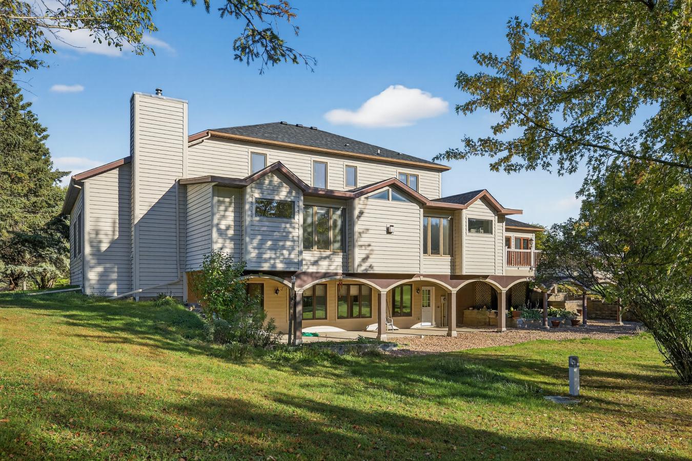 Rochester, Olmsted, 55901, United States, 4 Bedrooms Bedrooms, ,5 BathroomsBathrooms,Residential,For Sale,1963361