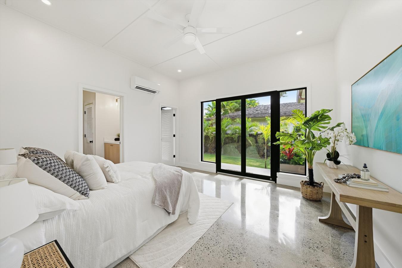 Kailua, Honolulu, 96734, United States, 3 Bedrooms Bedrooms, ,4 BathroomsBathrooms,Residential,For Sale,1964661