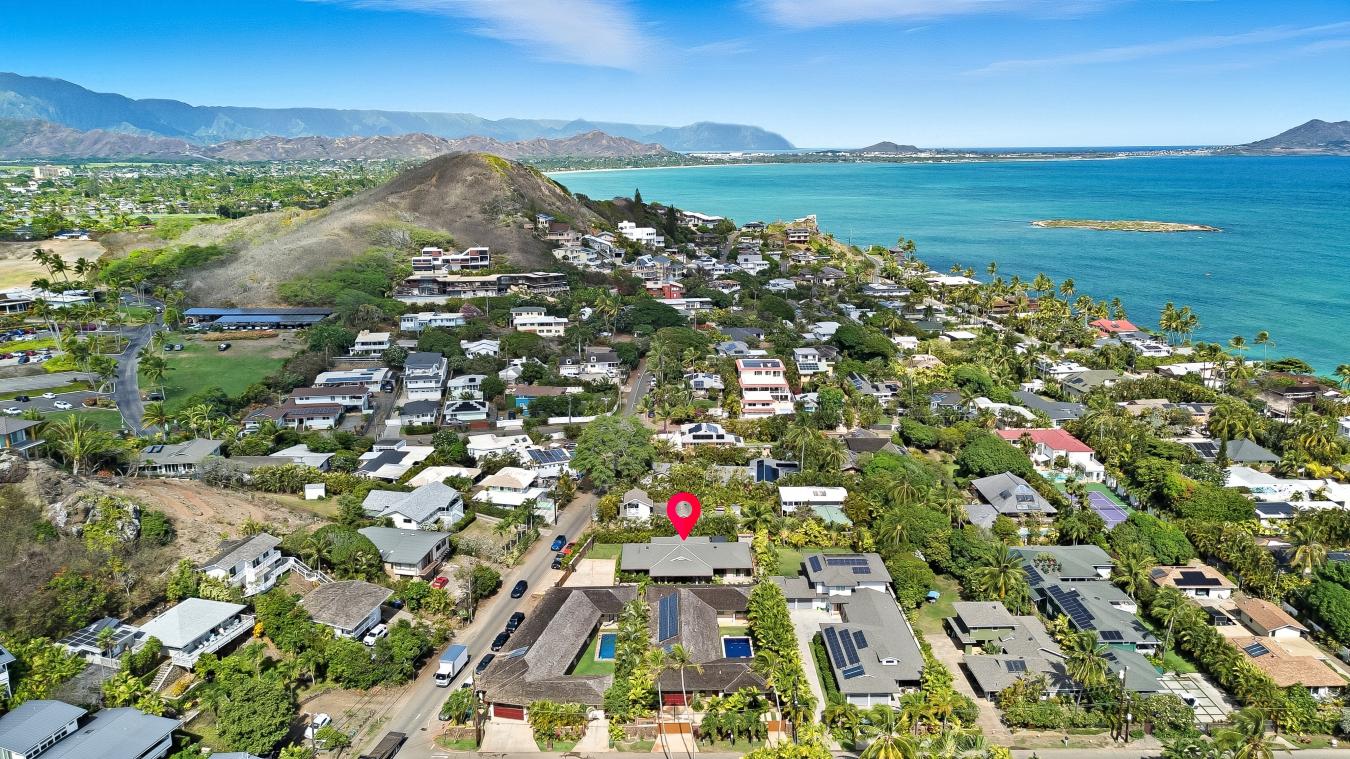 Kailua, Honolulu, 96734, United States, 3 Bedrooms Bedrooms, ,4 BathroomsBathrooms,Residential,For Sale,1964661
