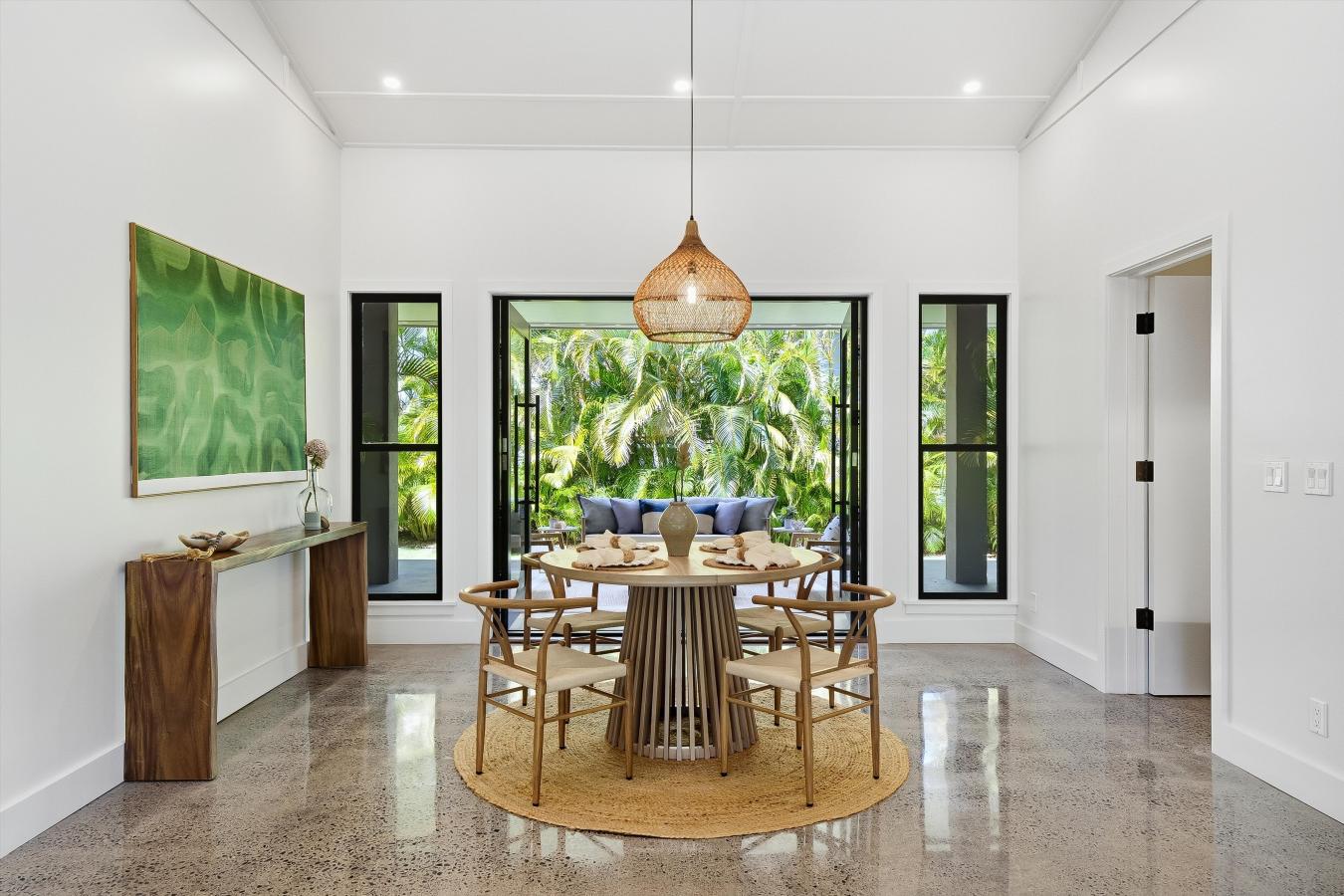 Kailua, Honolulu, 96734, United States, 3 Bedrooms Bedrooms, ,4 BathroomsBathrooms,Residential,For Sale,1964661