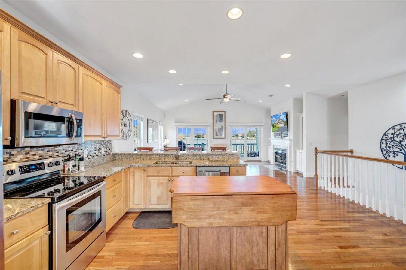 Union Hall, Franklin County, 24176, United States, 4 Bedrooms Bedrooms, ,3 BathroomsBathrooms,Residential,For Sale,1963357