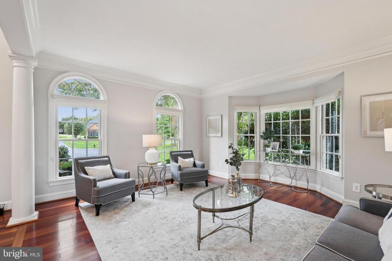 GREAT FALLS, FAIRFAX-VA, 22066, United States, 5 Bedrooms Bedrooms, ,4 BathroomsBathrooms,Residential,For Sale,1963356