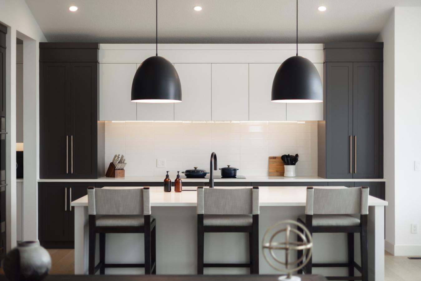 Rocky View County, AB, T3R 0X3, Canada, 5 Bedrooms Bedrooms, ,2 BathroomsBathrooms,Residential,For Sale,1963358