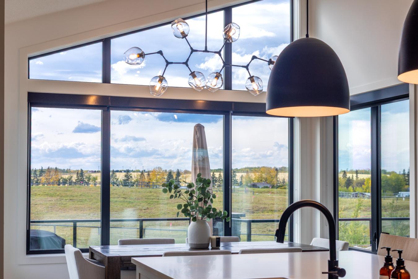 Rocky View County, AB, T3R 0X3, Canada, 5 Bedrooms Bedrooms, ,2 BathroomsBathrooms,Residential,For Sale,1963358