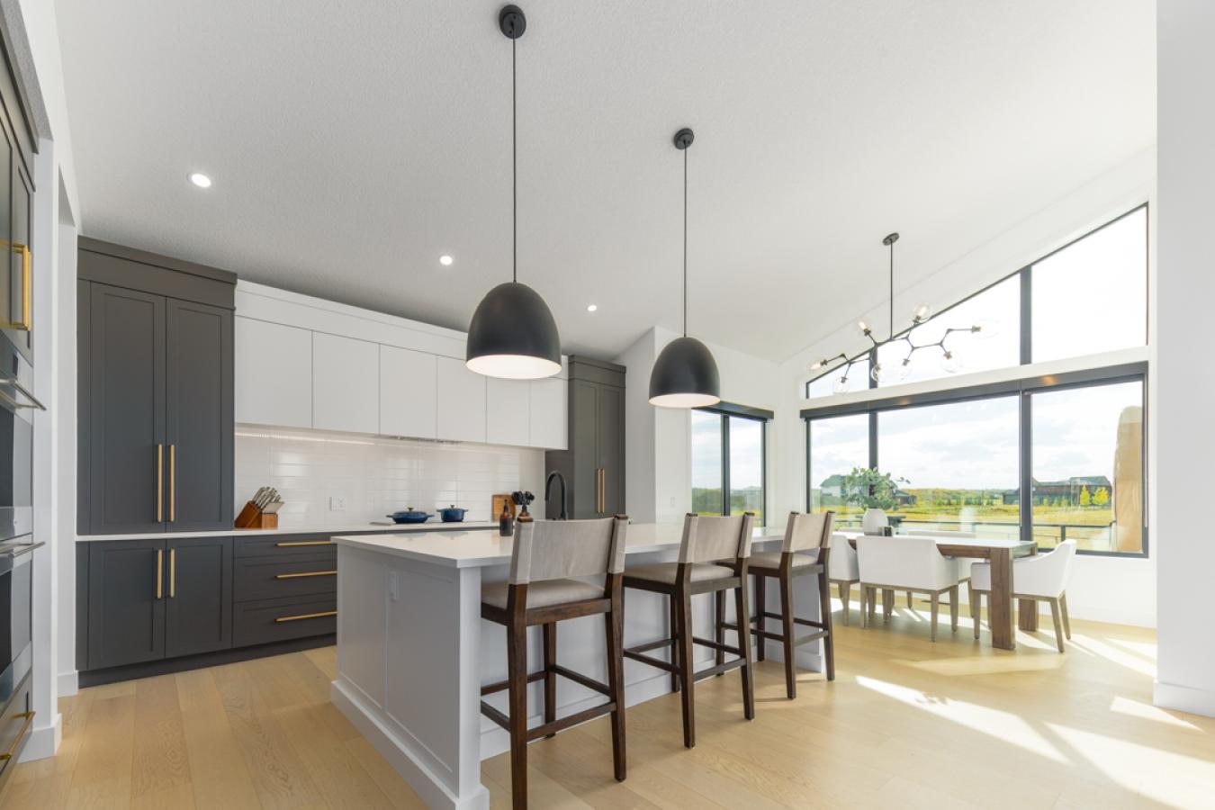 Rocky View County, AB, T3R 0X3, Canada, 5 Bedrooms Bedrooms, ,2 BathroomsBathrooms,Residential,For Sale,1963358