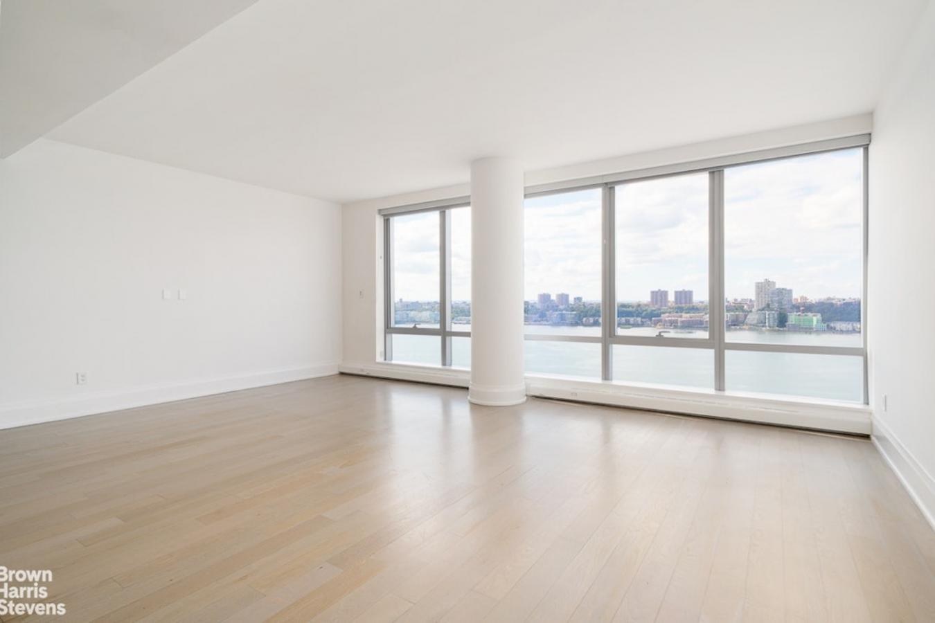 New York, New York, 10069, United States, 7 Bedrooms Bedrooms, ,9 BathroomsBathrooms,Residential,For Sale,1963351