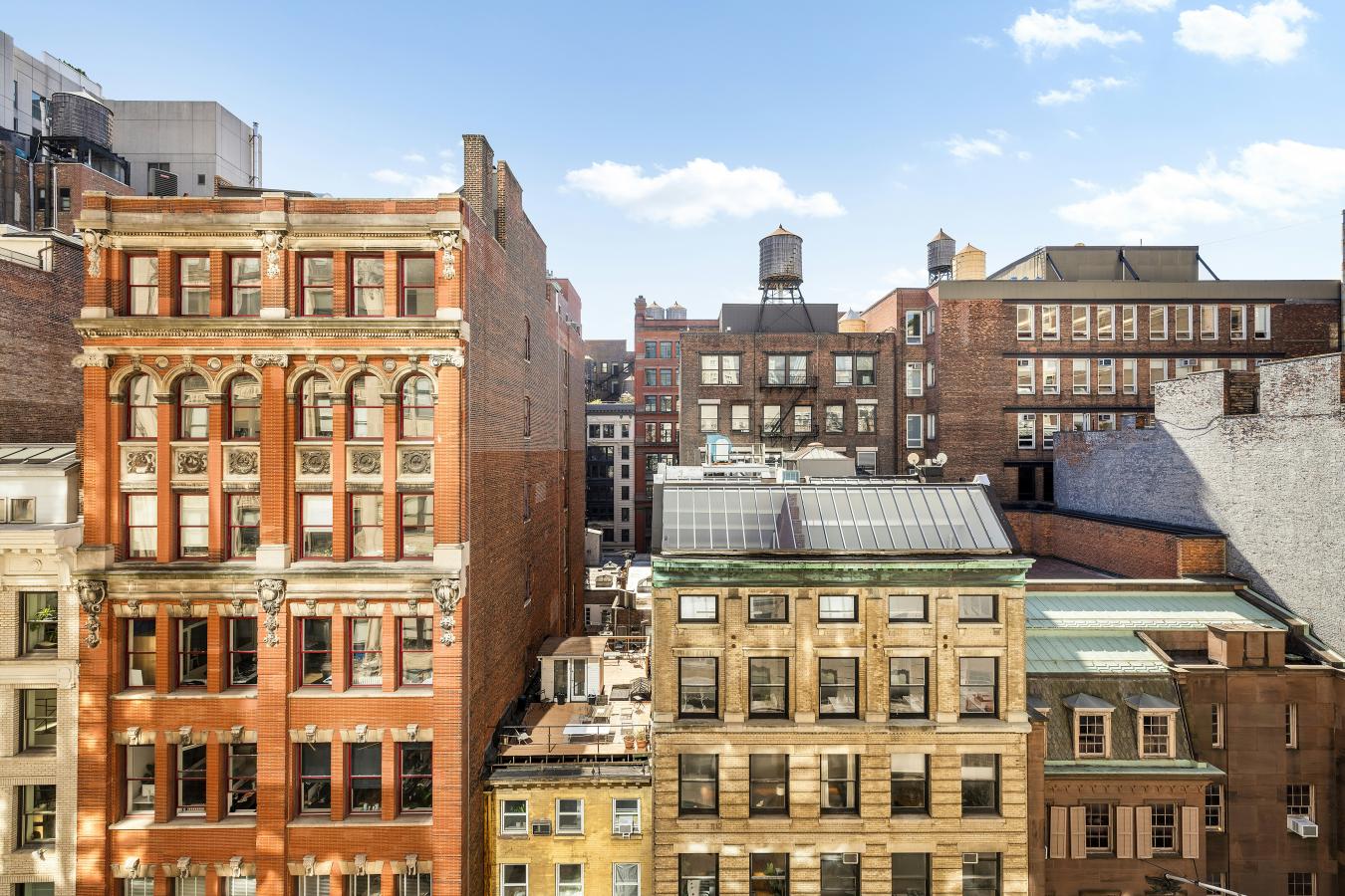 Flatiron, New York, 10003, United States, 3 Bedrooms Bedrooms, ,2 BathroomsBathrooms,Residential,For Sale,2012435